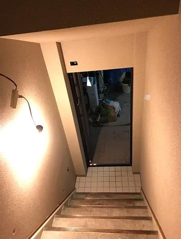 M様邸兼事務所水回り、玄関ドア改修工事